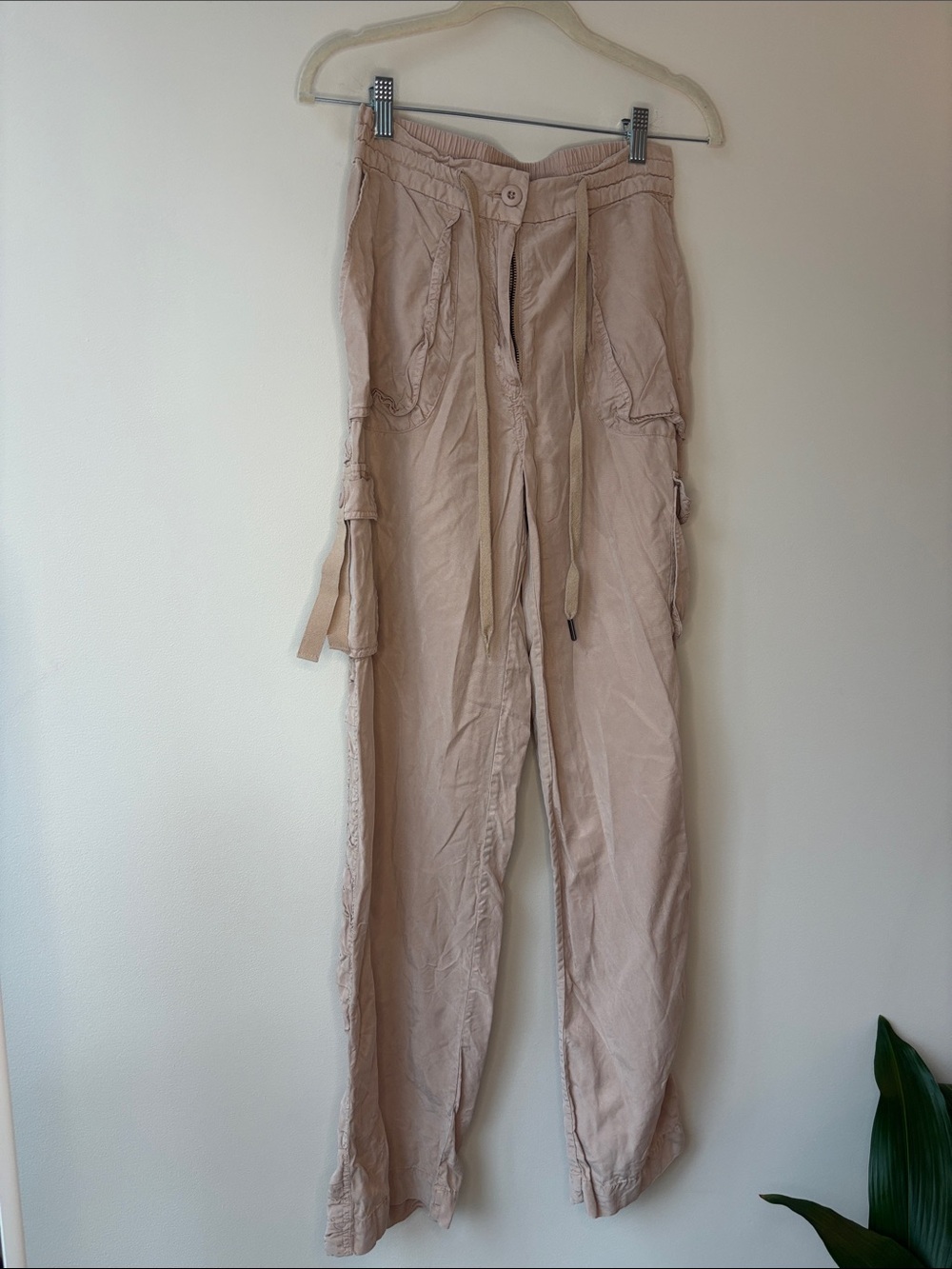 Straight-Leg Utility Pants in Beige - Picture 8 of 12